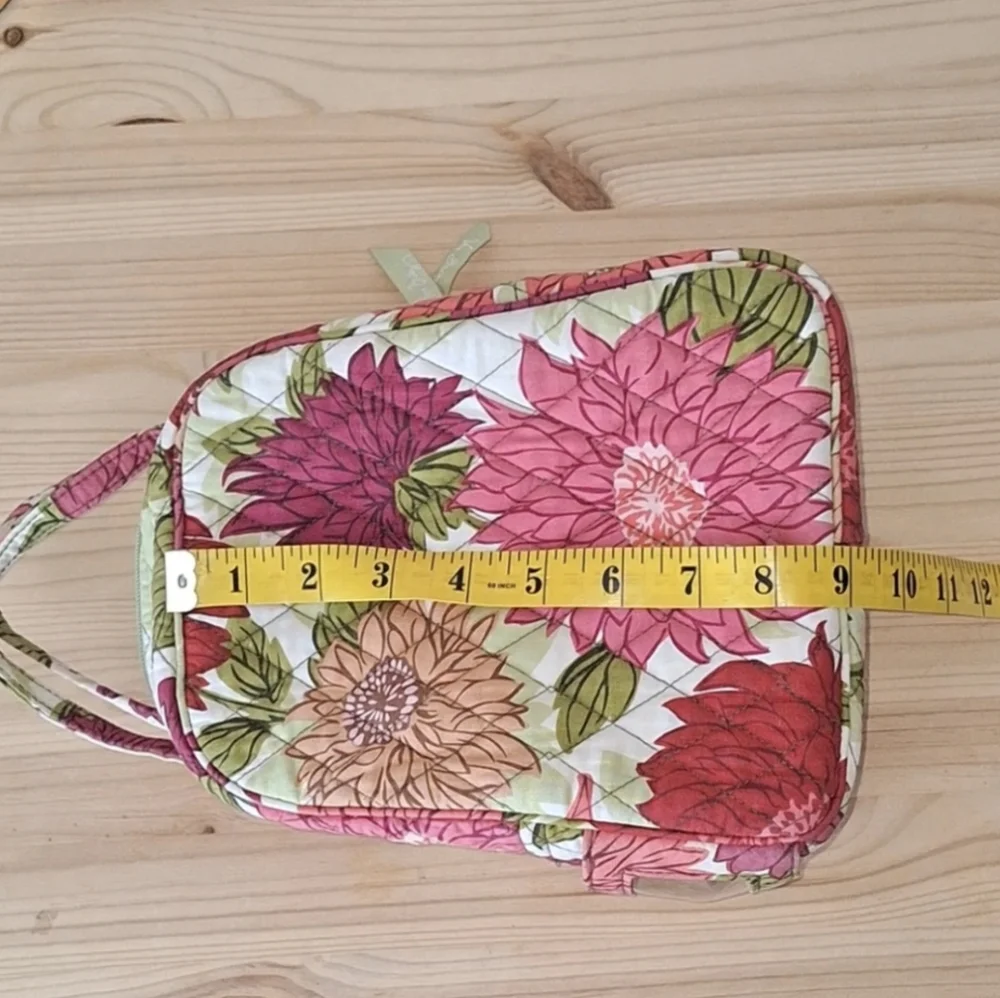 🩷Vera Bradley 'Hello Dahlia' Lunch Bag🩷 - Picture 12 of 16